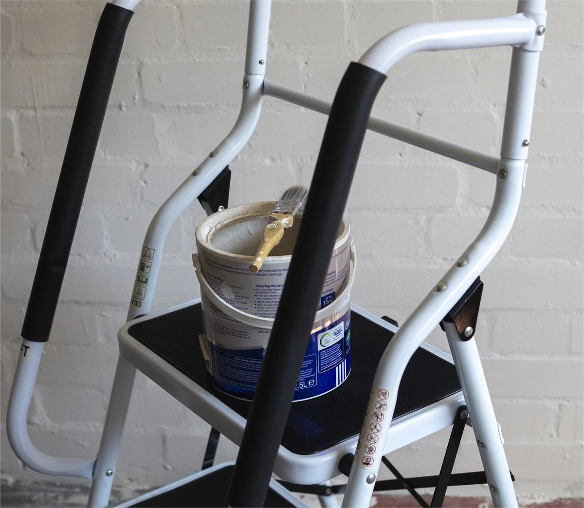 Aidapt Opstapkruk Met Leuning - 2 Treden 6 Aidapt Opstapkruk Met Leuning - 2 Treden - Afbeelding 6