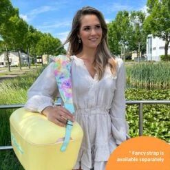 Merkloos Polarbox - Koelbox - Met Schouderband - Geel - 20 Liter - 45x30x(H)27cm -Buitenkampeer Winkel 1200x1200 244