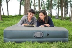 Bestway Luchtbed - 2 Personen - PVC/Polyester - Ingebouwde Oplaadbare Pomp - Fortech™ Materiaal - I-Beam Constructie - Ingebouwd Kussen -Buitenkampeer Winkel 1200x800 157